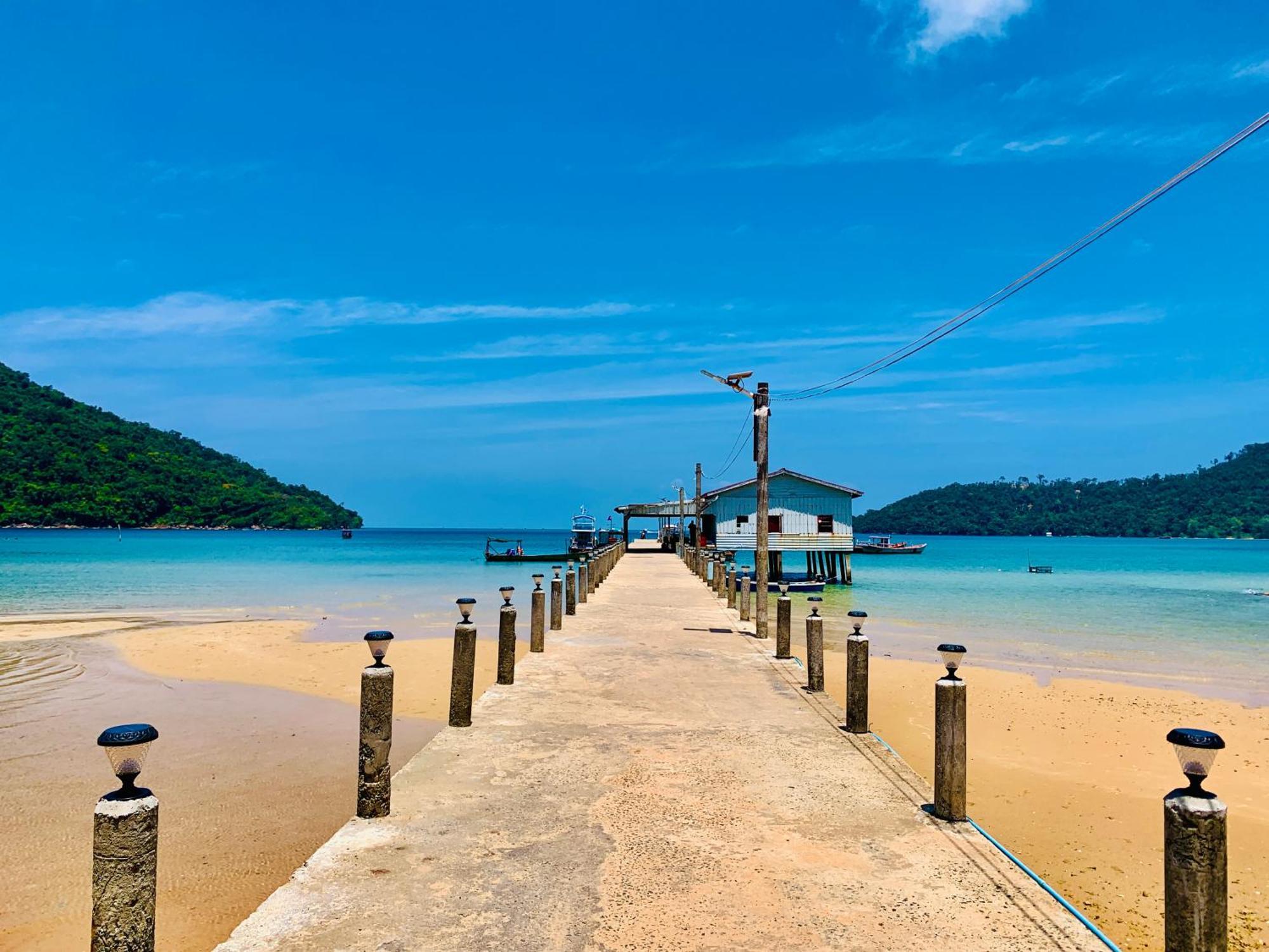Happiness Guesthouse Koh Rong Samlon Eksteriør billede