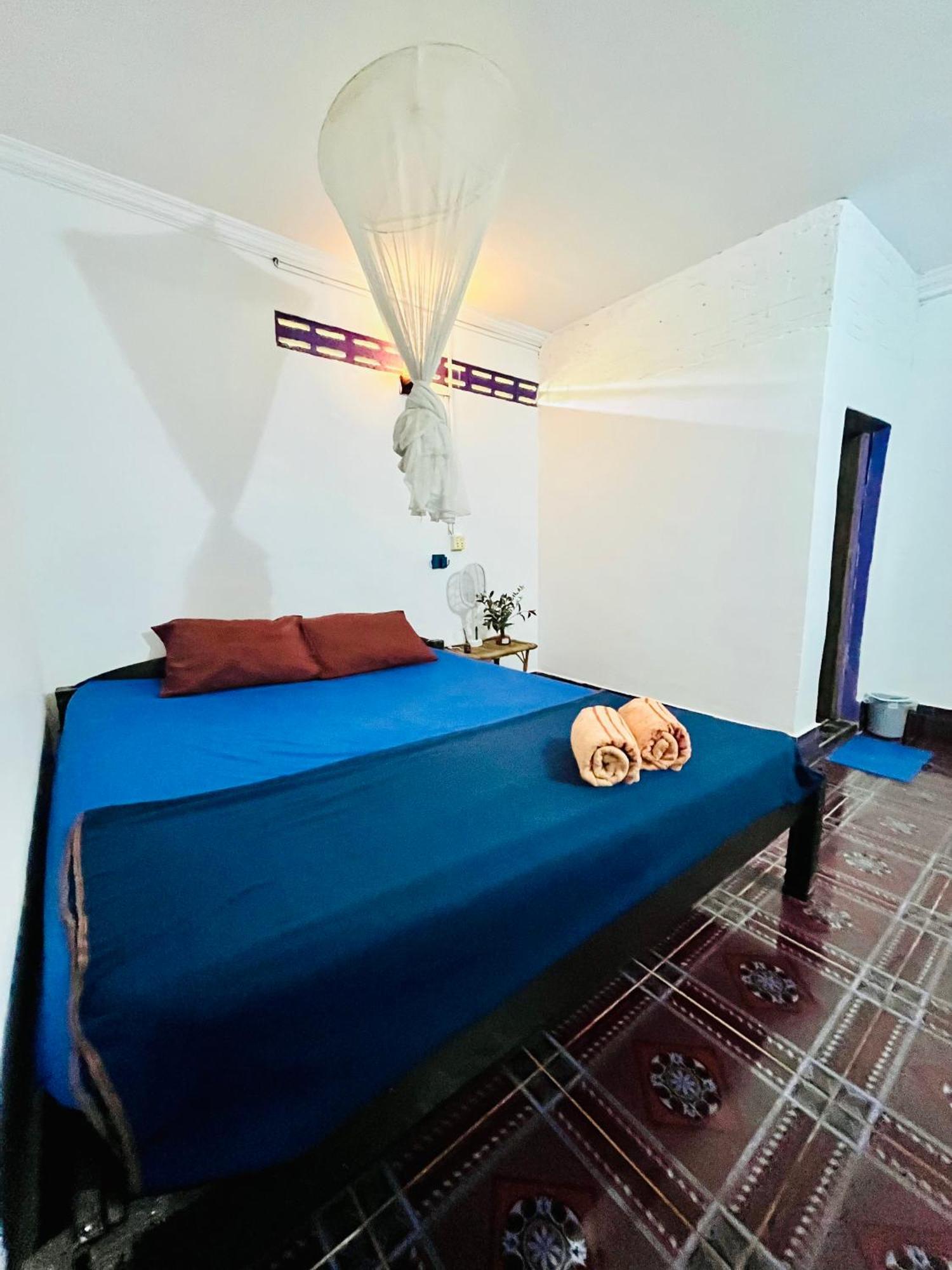 Happiness Guesthouse Koh Rong Samlon Eksteriør billede