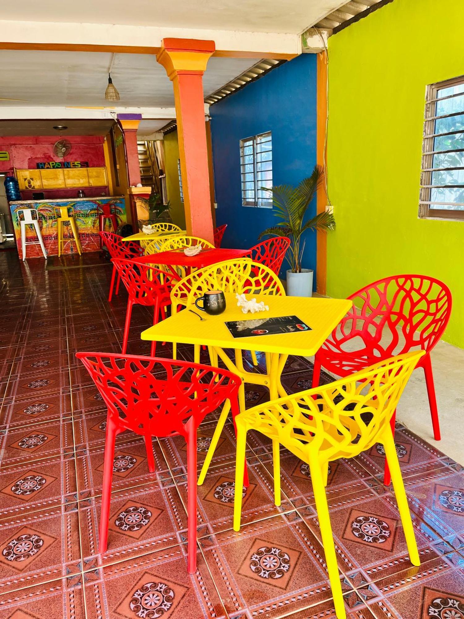 Happiness Guesthouse Koh Rong Samlon Eksteriør billede